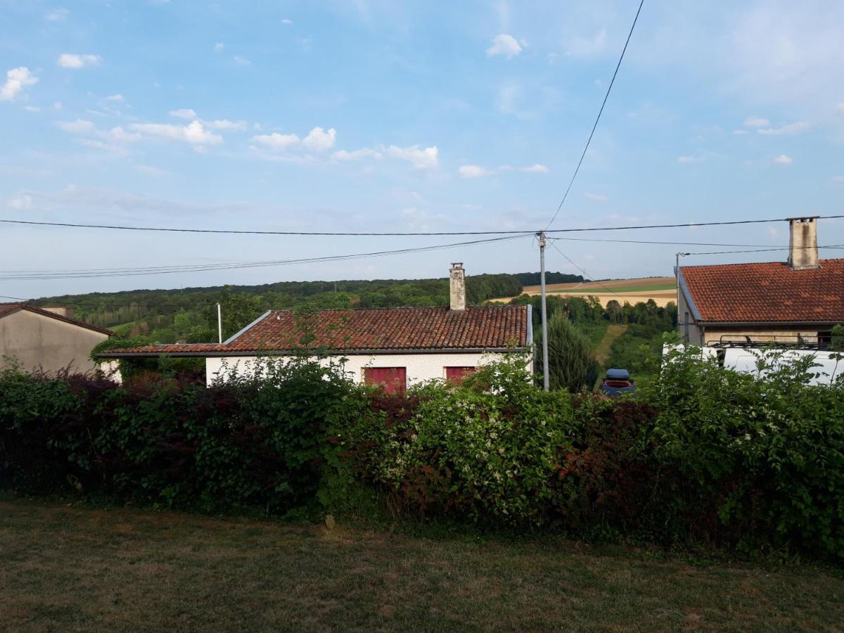Gite Eugenie Dans Les Remparts Dun-sur-Meuse Экстерьер фото